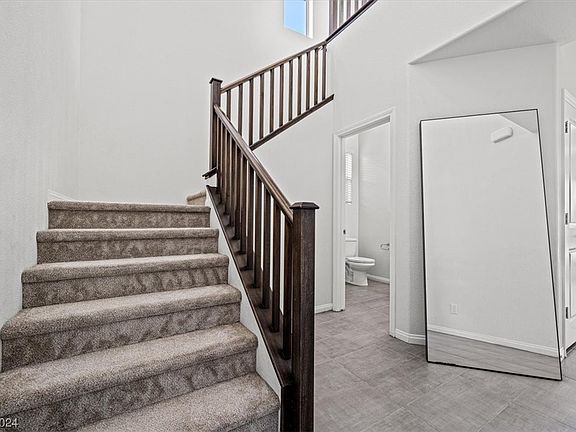 5th image of 476 Bolsa Basin Ave