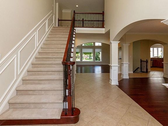4th image of 14260 Waterway Blvd