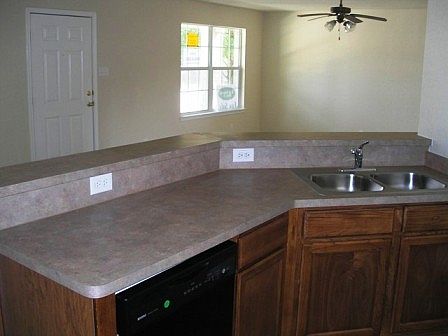 5th image of 667 Meadow Arbor Ln