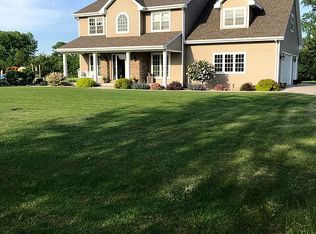 4380 Harbor Village Dr, Omro, WI 54963
