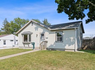114 Superior St, Portage, WI 53901