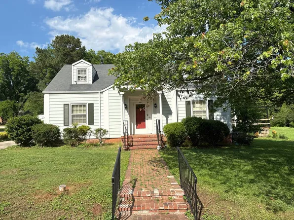 129 Lakeview Dr, Henderson, NC 27536
