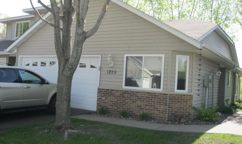 1st image of 1226 Island Dr