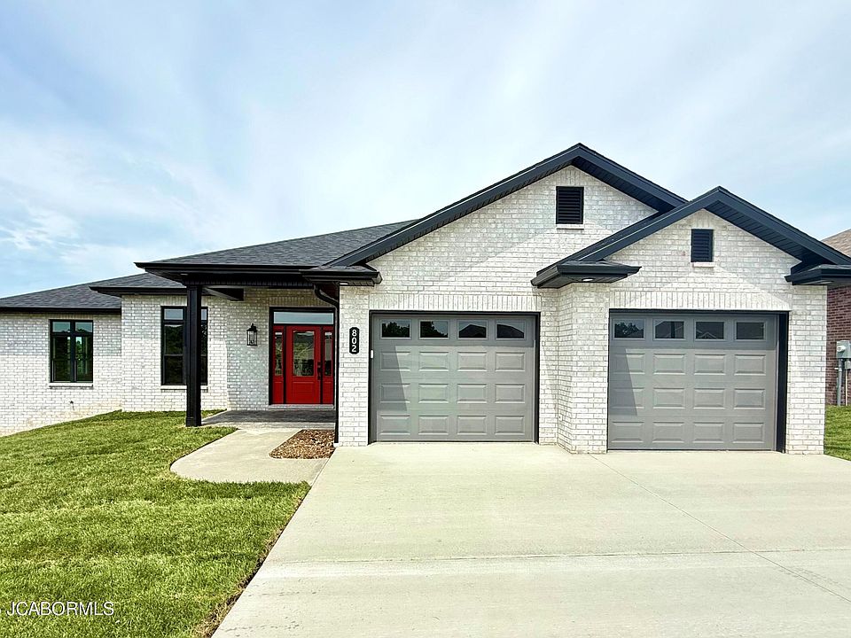 1st image of 802 Sardonyx Dr