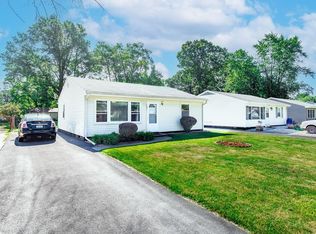 725-1 Imperial Rd, Valparaiso, IN 46385