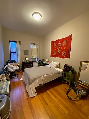 Rented by Mdays Realty | media 15