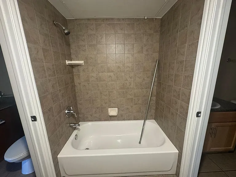 Shadow Ridge Apartments — Photo 7