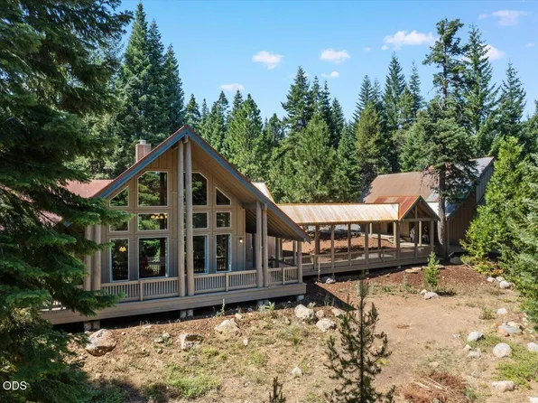 42256 Skiway Dr, Klamath Falls, OR 97601