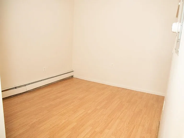 637 Ocean Ave #1 — Photo 4