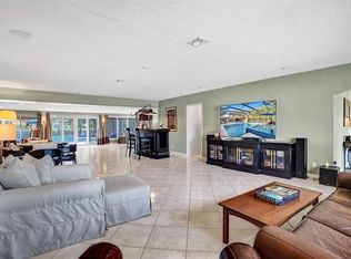 939 Buchanan Street, Hollywood, FL 33019