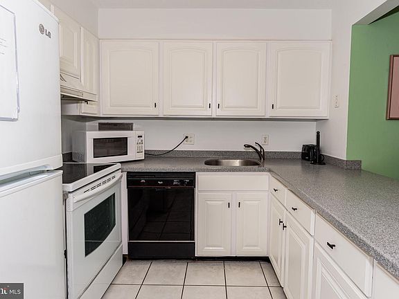 2nd image of 13110 Coastal Hwy Unit 206