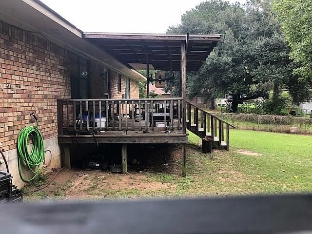 2nd image of 813 Koonce St