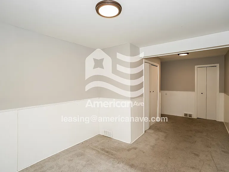 571796_009_main_bedroom_10.jpg