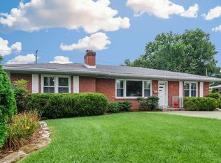 2813 Browns Ln, Saint Regis Park, KY 40220