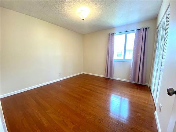 4th image of 5511 NW 42nd Ln