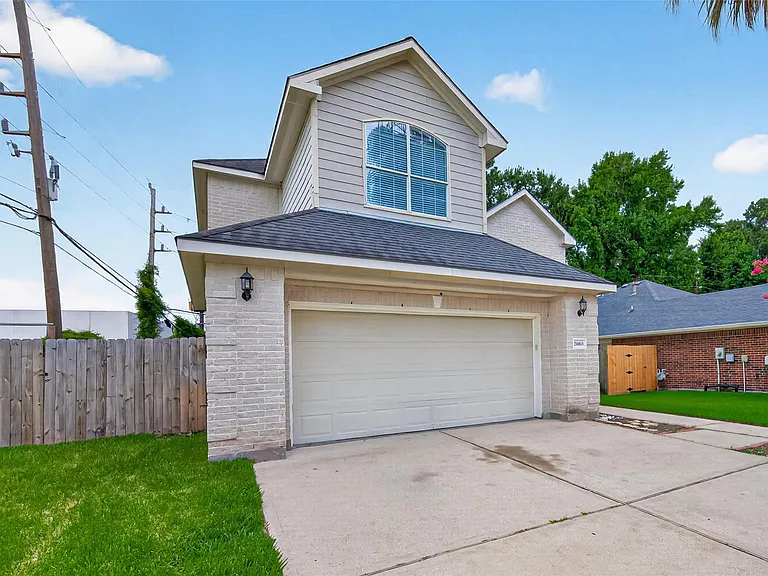 20003 Fieldtree Dr — Photo 5