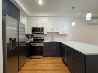 52 James St #1, Newark, NJ 07102