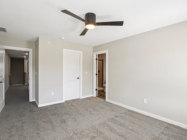 Greenwood Townhomes — Photo 78