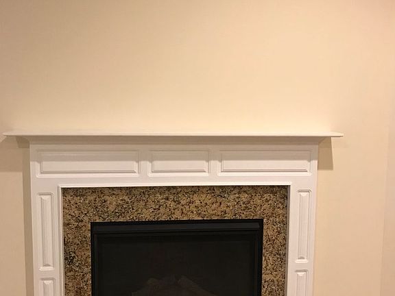 2nd image of 788 Jacobsen Cir