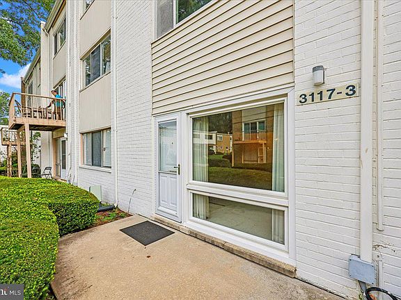 2nd image of 3117 University Blvd W APT 3