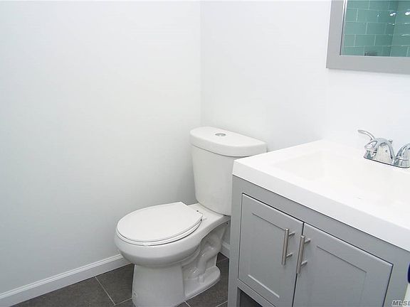 5th image of 59 Watchogue Ave Unit 34