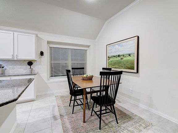 5th image of 3414 Cabernet Shores Dr