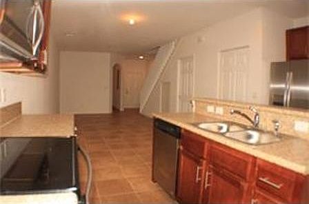 2nd image of 6010 Woodlands Blvd