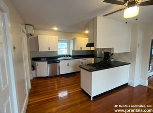 52 Pierce St #2, Hyde Park, MA 02136