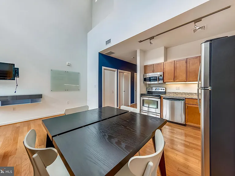 1414 Belmont St NW #408 — Photo 7