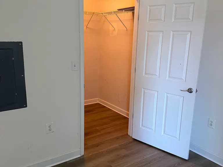 42446 Mayflower Ter #104 — Photo 13