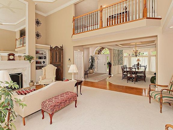 3rd image of 7090 Bramshill Cir