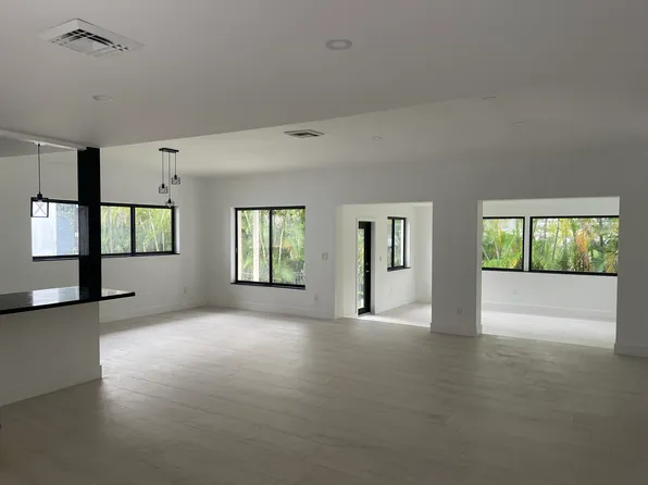 529 Catalonia Ave, Coral Gables, FL 33134