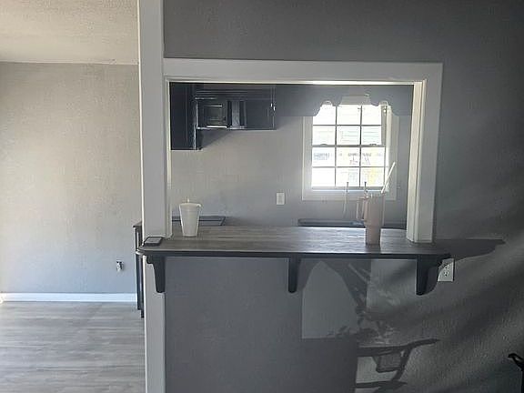 5th image of 1601 El Sauz St