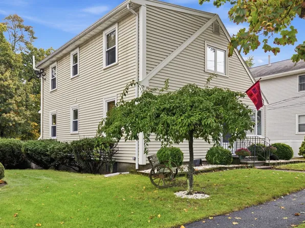 11 Granite Rd, Peabody, MA 01960
