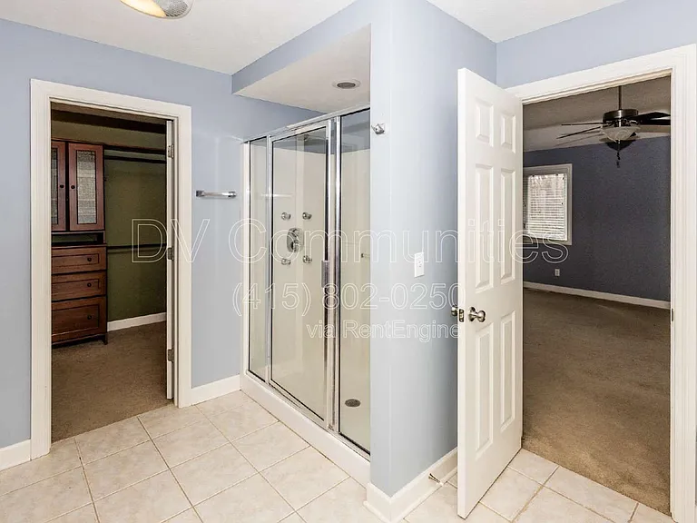 8240 Talbot Cir — Photo 31