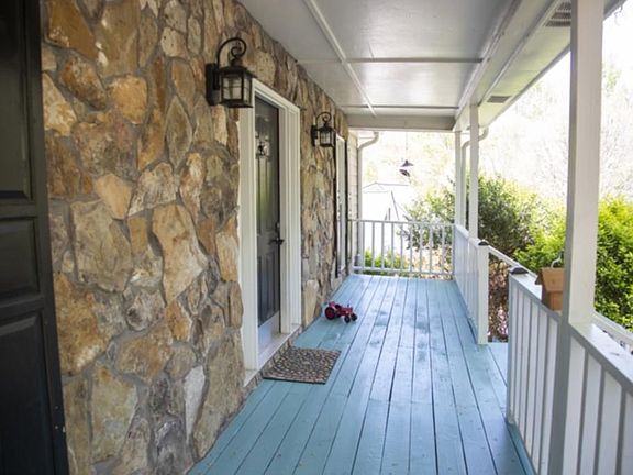 2nd image of 2090 Oak Village Ln