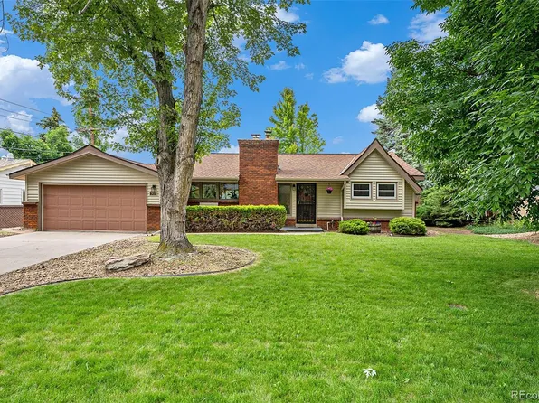 8250 W 6th Place, Lakewood, CO 80214