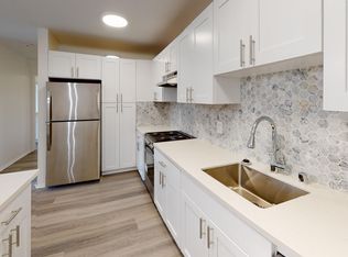 2627 Hillegass Ave #103, Berkeley, CA 94704