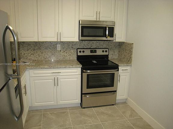 5th image of 7850 Camino Real #O-219