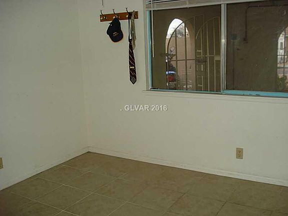 5th image of 5212 Lytton Ave