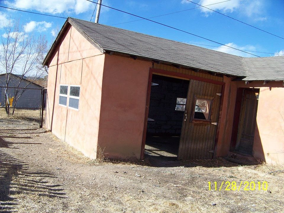 2nd image of 1605 Hayes St