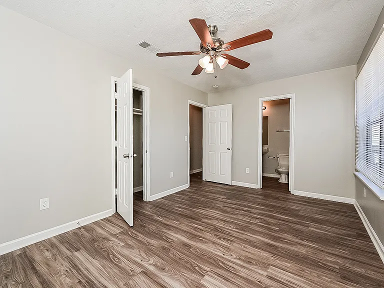 6698 Bent Creek Dr — Photo 12