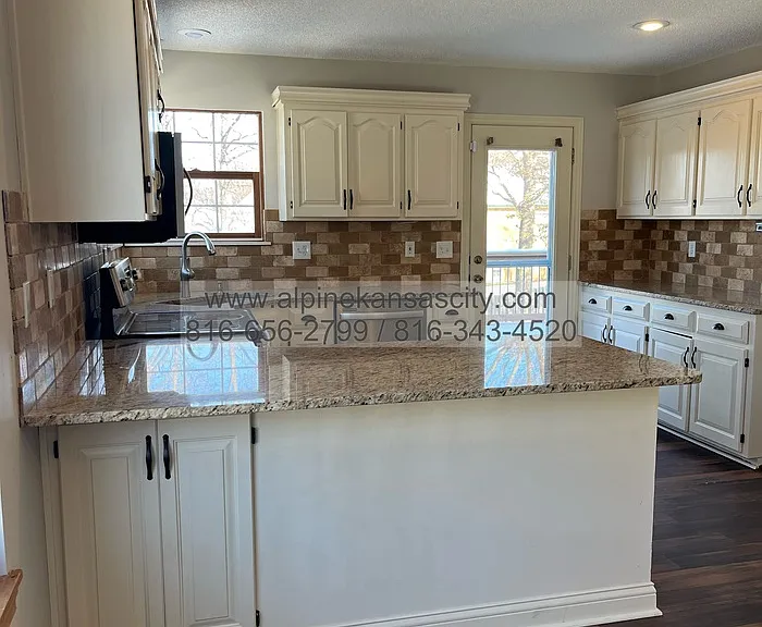 8116 NW 80th St — Photo 12