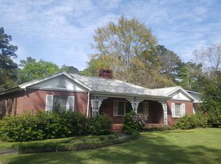 1440 Chickasaw St, Dothan, AL 36303