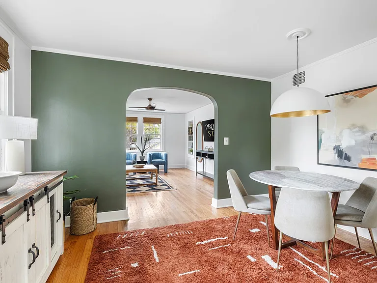 20 Dunnemann Ave #B — Photo 2