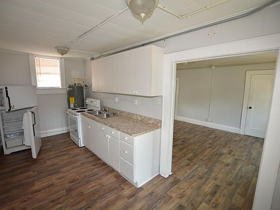 4th image of 915 E Palmetto St #11003966