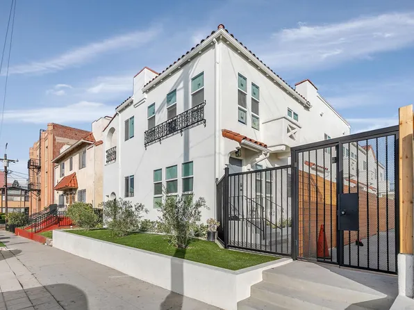 Step inside your beautifully remodeled oasis at 1174 N Madison Ave, 1174 N Madison Ave APT 6, Los Angeles, CA 90029