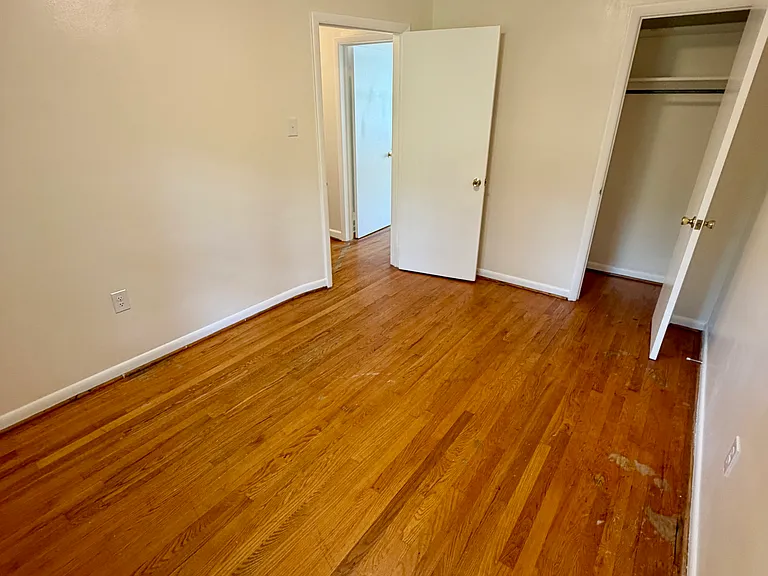 1630 S Braddock St — Photo 9