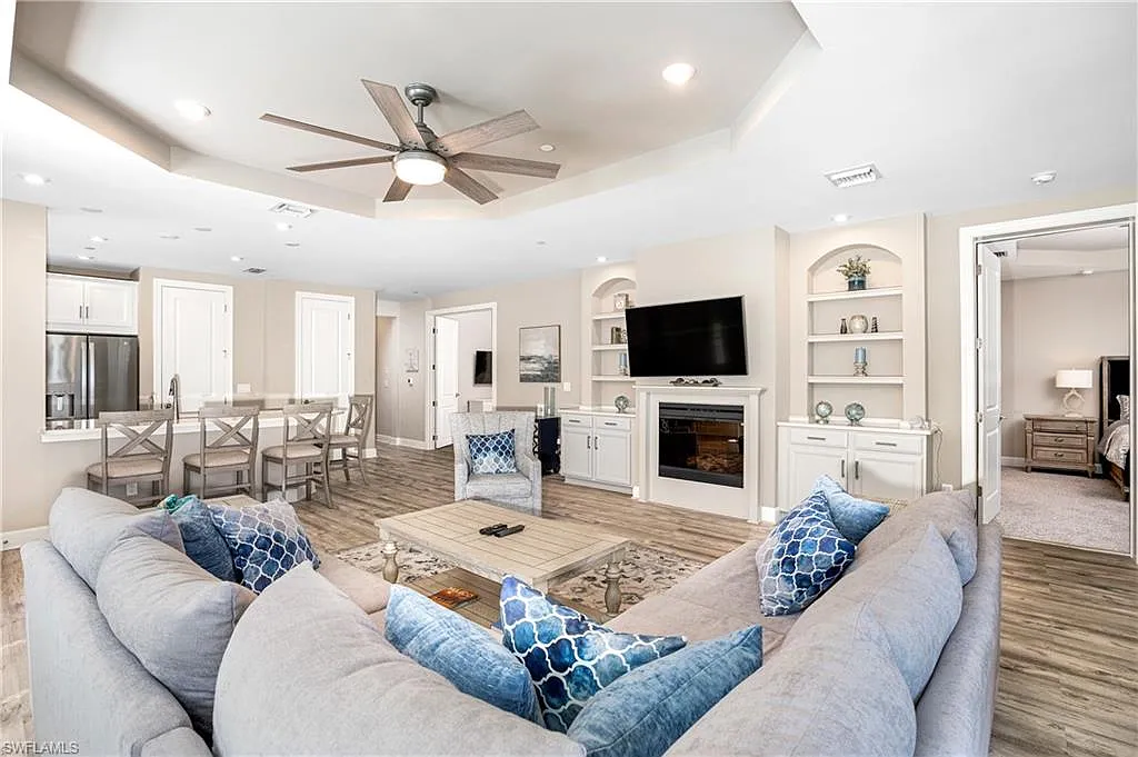 2 bed, 2.5 bath, 1850 sqft, $3,500 — Photo 3