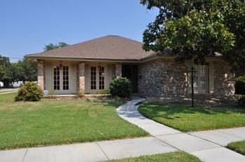1st image of 3713 N Turnbull Dr